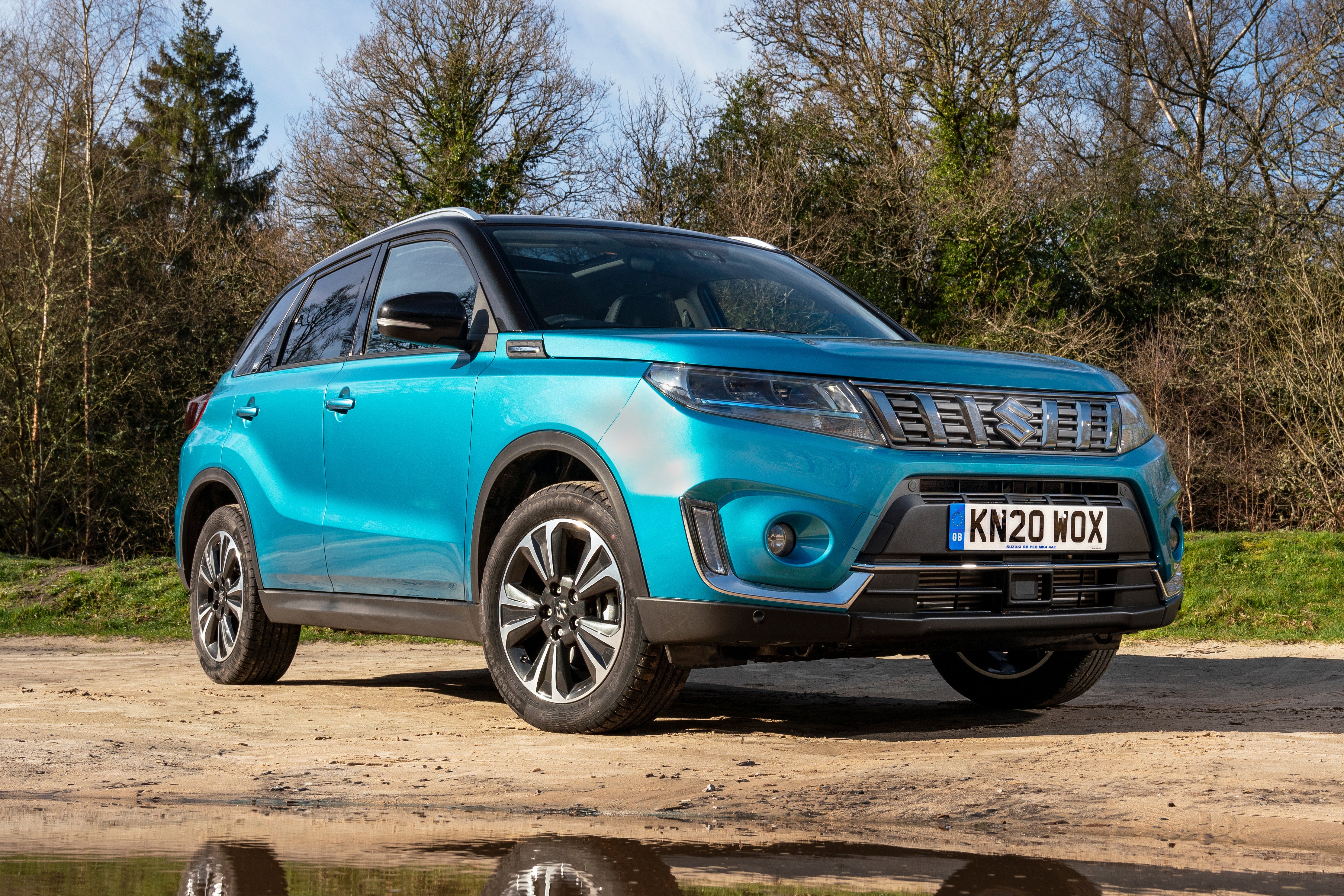 Suzuki Vitara Review | heycar